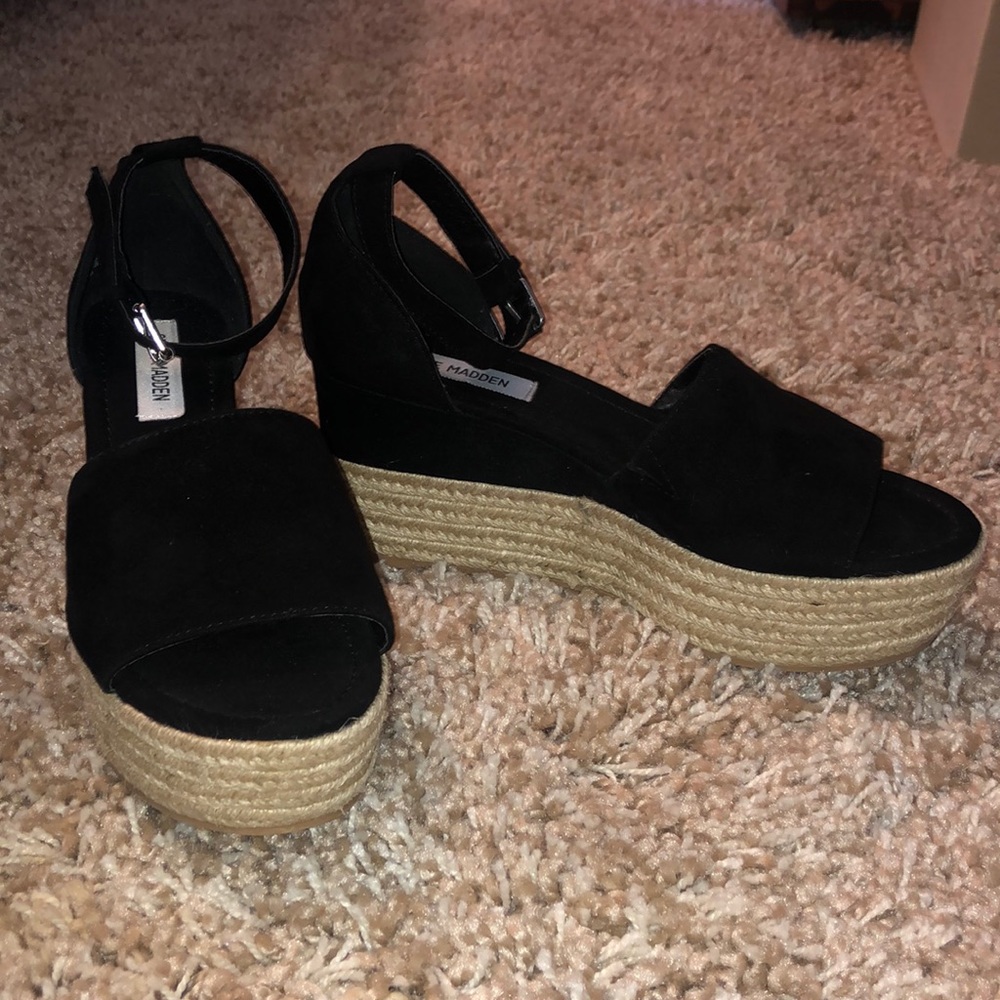 Steve Madden platform sandals